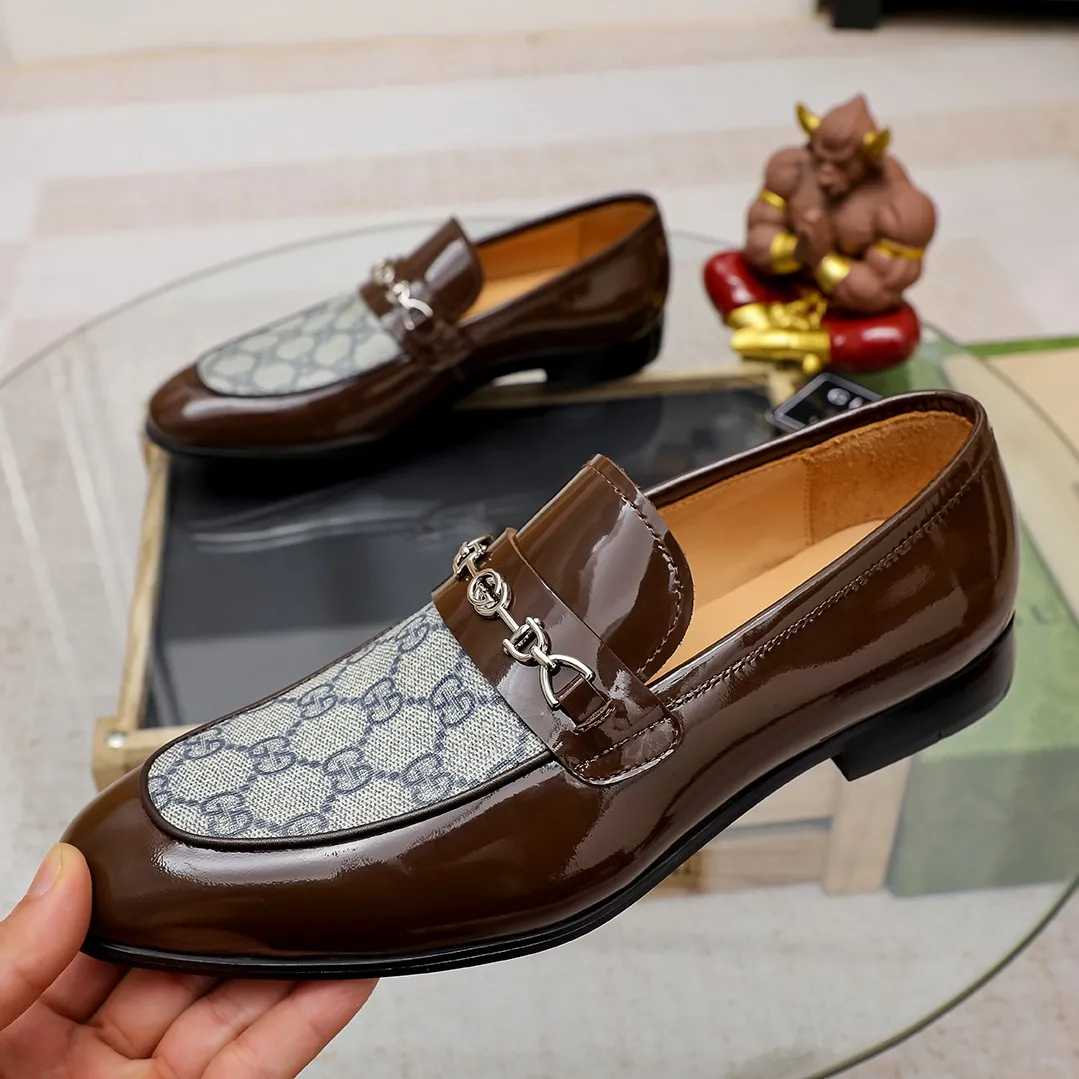Men's men's shoes 💰420 🆘【GUCCI】Gucci ·🐂里· Hot-selling pea shoes top brand luxury, top quality, the latest fashion pea shoes. The upper is made of original first-layer cowhide. (Full first-layer water-dyed 🐂 leather·inner). The original stylish and stylish soft rubber wear-resistant and non-slip outsole is light and comfortable on the foot, available in 3 colors! Matching code: 38 / 45